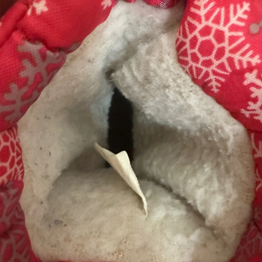Cozy Pink Snowflake Winter Boots